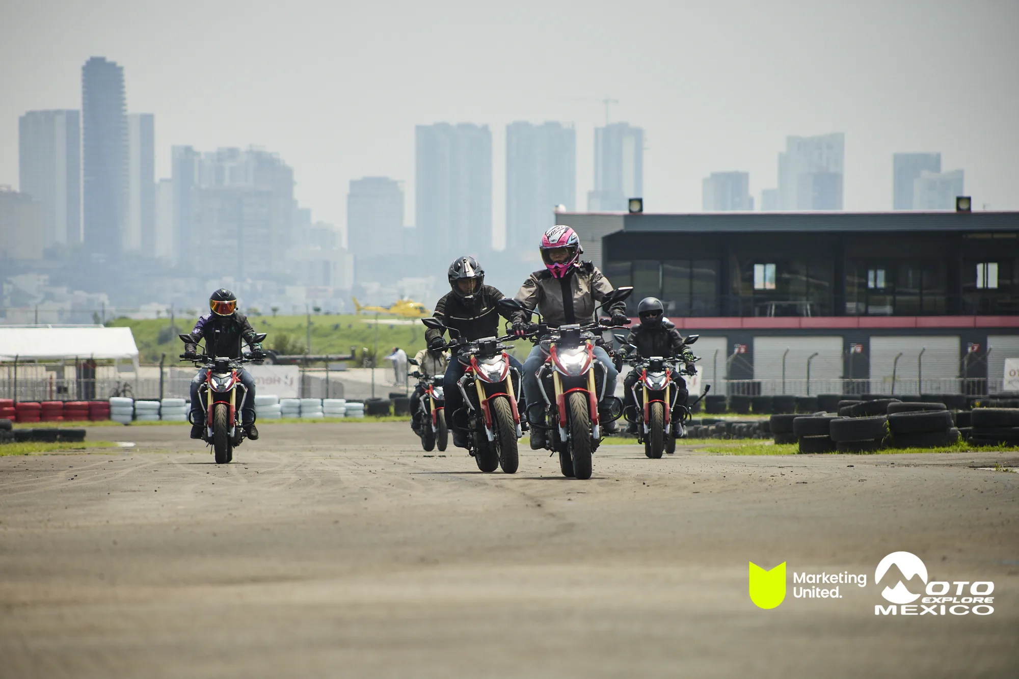 HUNK TRACKDAY 99